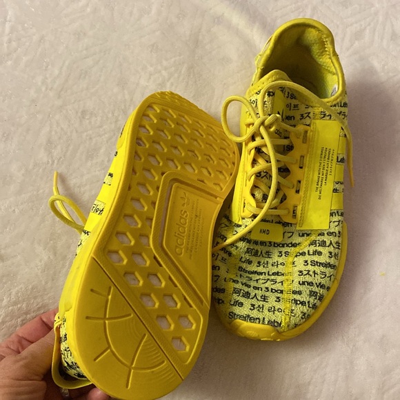 adidas gazelle silver green womens Adidas x Pharrell Williams Men's HU NMD Orange / Bright Orange / Core Black  Low Top Sneakers